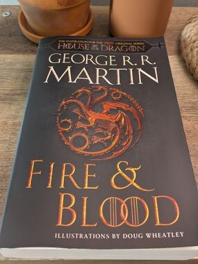 George R. R. Martin Fire & Blood Like New